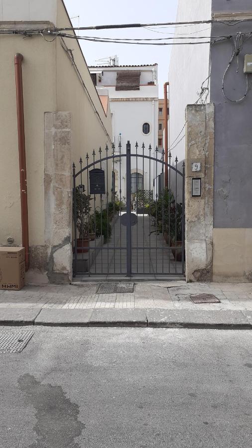 Apartamento Il Cortile Della Patrona Syracuse Exterior foto