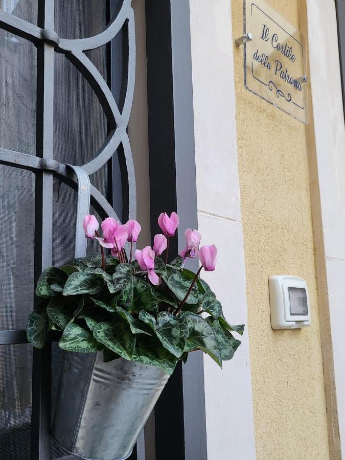 Apartamento Il Cortile Della Patrona Syracuse Exterior foto